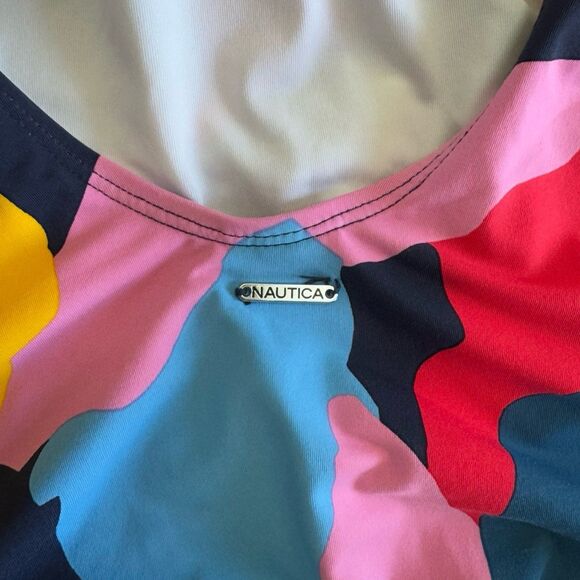 Nautica Cross Back One Piece Swimsuit in Castaway Size Large - Picture 5 of 7